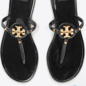 Tori Burch Mini Miller Jelly, Size 10